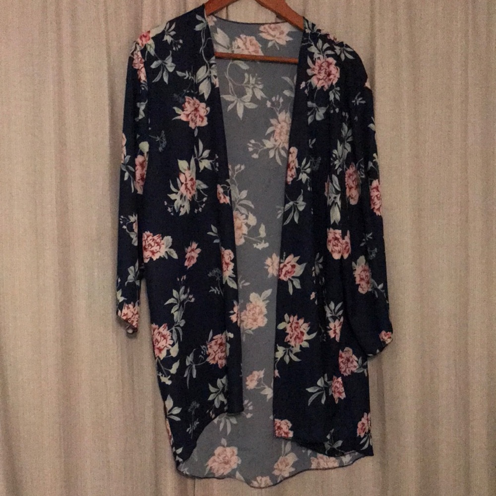 Floral kimono style top